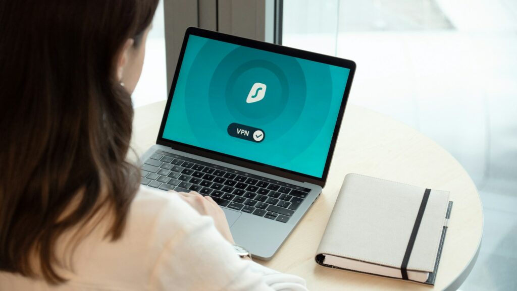 Make Black Friday Work for Your B2B Business 4 dan nelson 5hymX0di55Y unsplash